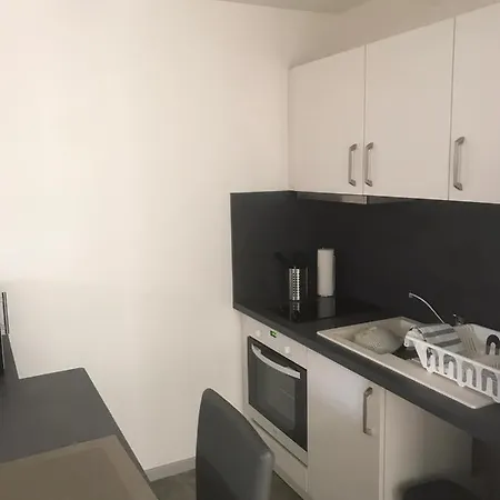 Apartment Charmant 2p Au Coeur De *